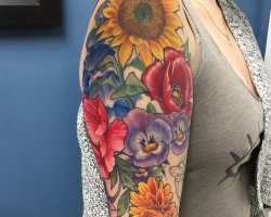 Karly-Clearly-tattoo007