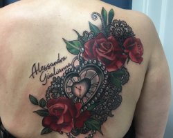Karly-Clearly-tattoo024