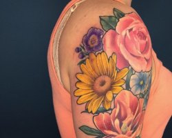 Karly-Clearly-tattoo089